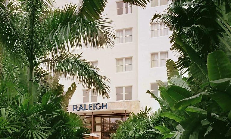 THE RALEIGH HOTEL MIAMI BEACH